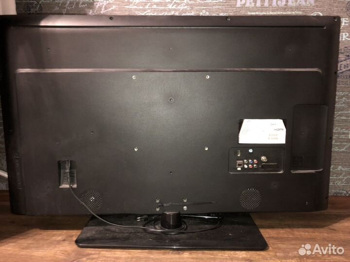 Телевизор philips на запчасти