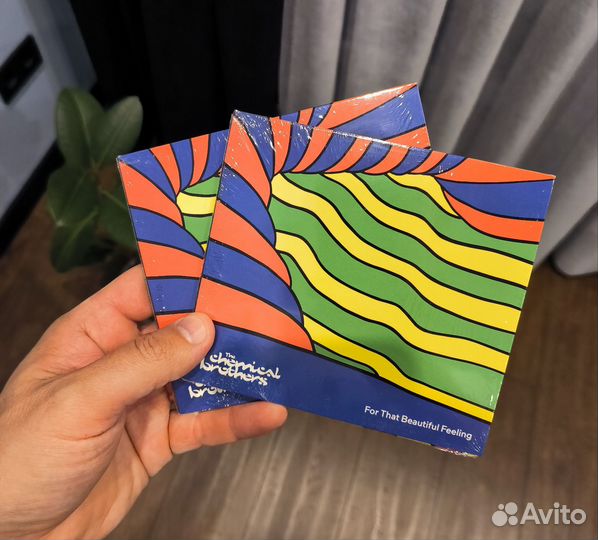 The Chemical Brothers - For That Beautiful Feeling