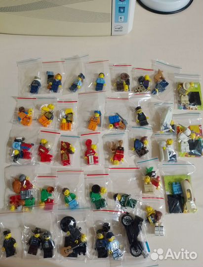 Лего минифигурки разные