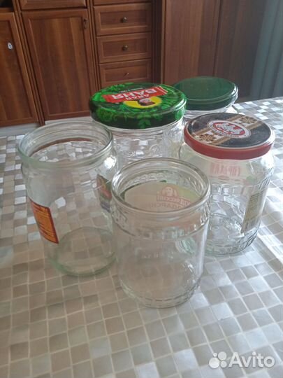 Банка стеклянная