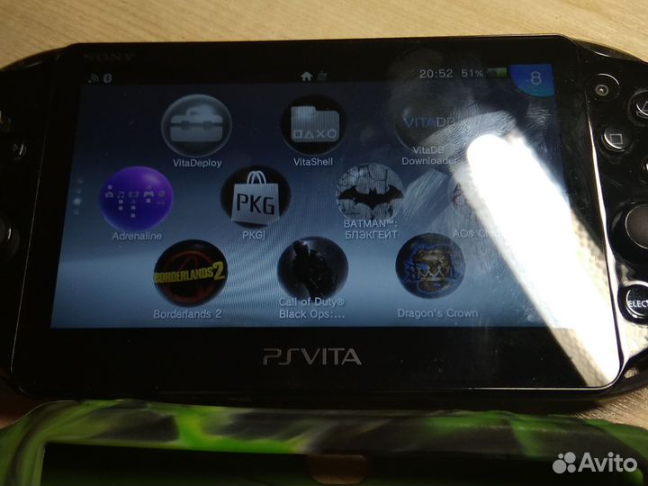 Ps vita slim прошитая 2 чехла с картой 64гб