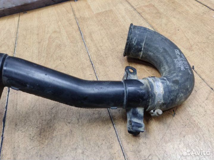 Патрубок интеркулера Opel Vectra C 2002-2007