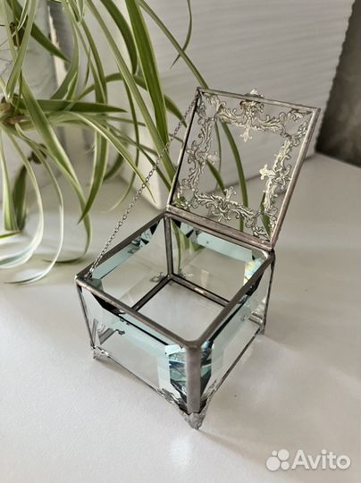 Шкатулка для украшений