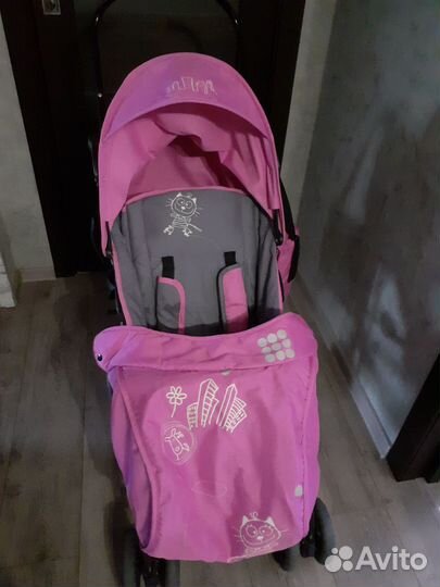 Прогулочная коляска