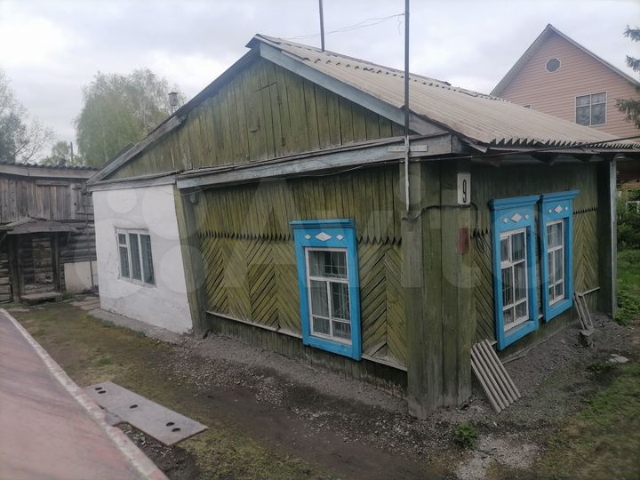 Дом 27,7 м² на участке 15 сот.