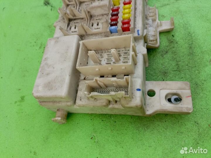 Блок предохранителей Mazda 3 bk рестайлинг