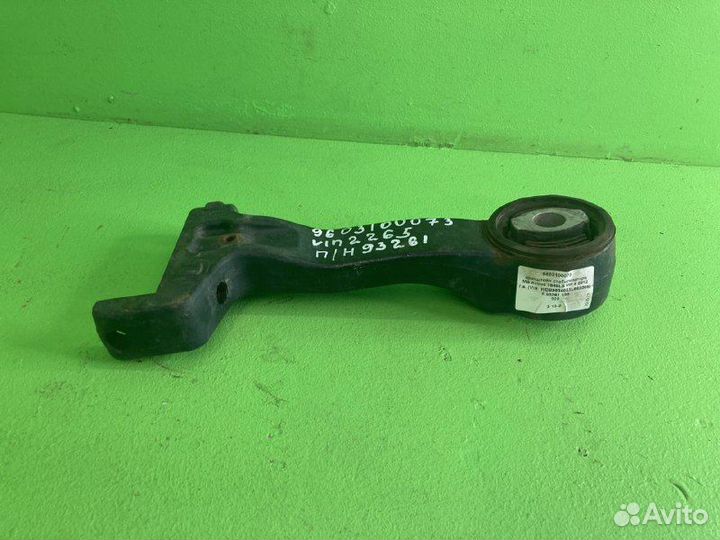 Кронштейн стабилизатора mercedes-benz actros MP 4