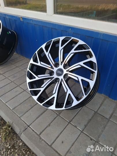 R18/5/112 Новые audi WV Passat, Skoda Мерседес