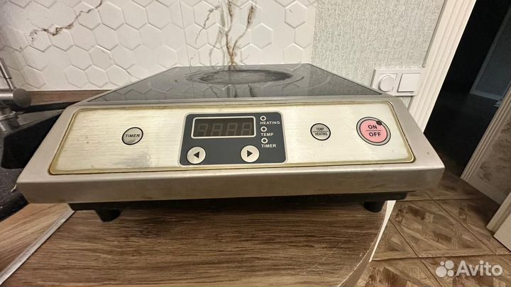 Плита электрическая индукционная