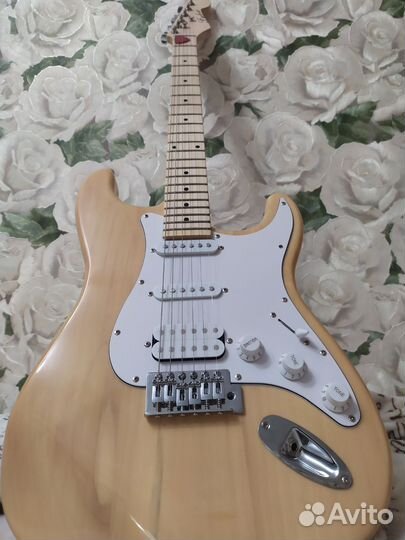 Электрогитара