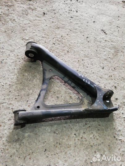 Рычаг задний правый Porsche Cayenne 957 M55.01