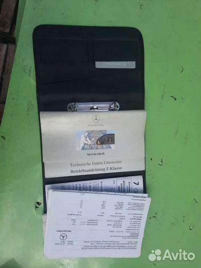 Оригинальная папка под документы мерседес W210