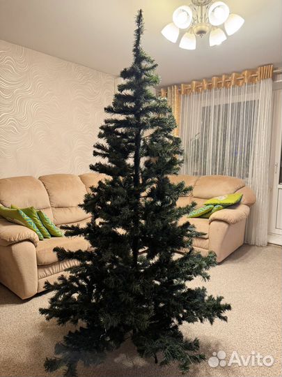 Елка искуственная