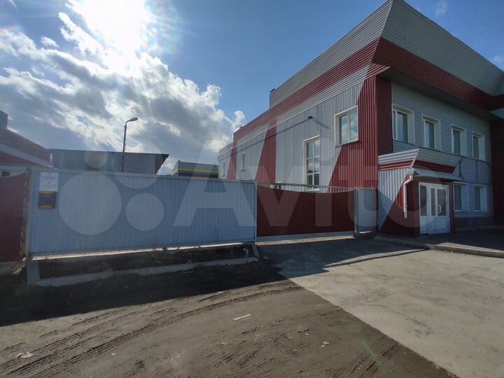 Сдам торговую площадь, 1469.7 м²