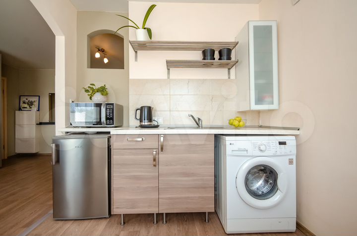 2-к. квартира, 45 м², 4/9 эт.