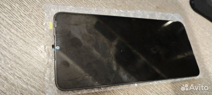 Дисплей на Realme c21y