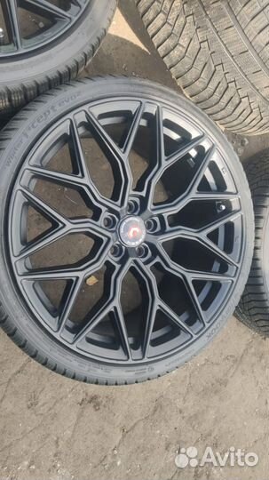 Зима 20 BMW, Mercedes