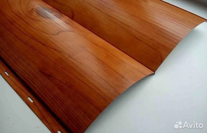 Металлосайдинг под дерево