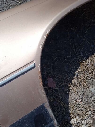 Крыло переднее правое Daewoo Nexia Деу Нексия