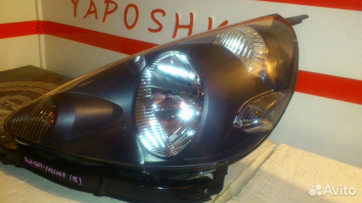 Фара хонда фит правая/левая