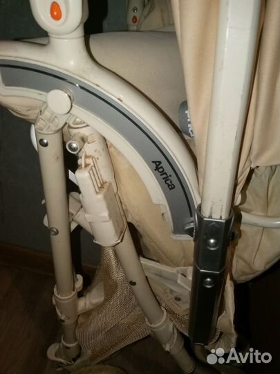 Коляска aprica