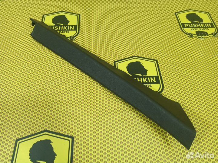 Обшивка стойки задней нижняя правая Renault Espace