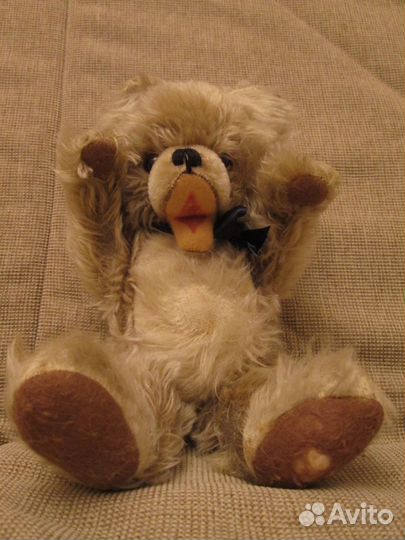 Медведь игрушка коллекционный Steiff