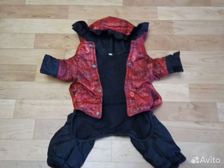 Комбинезон для маленькой собаки