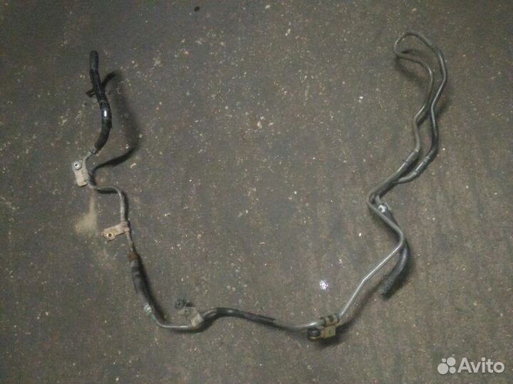 Трубка гур Toyota Avensis T220 1zzfe