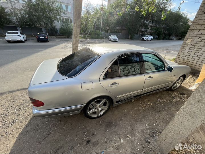 Mercedes-Benz E-класс 2.4 AT, 1998, 447 700 км