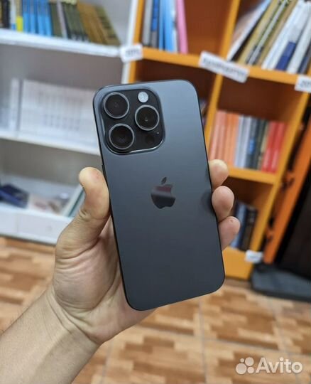 iPhone 15 Pro, 128 ГБ