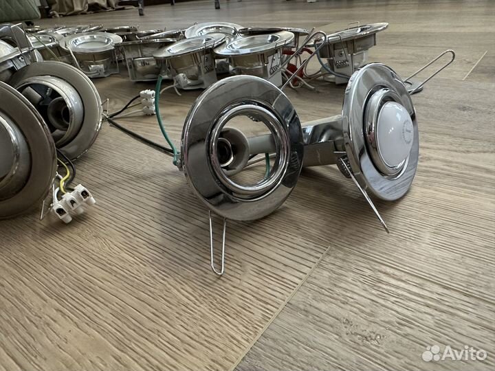 Светильник потолочный встраиваемый