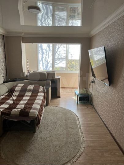 2-к. квартира, 56 м², 1/6 эт.