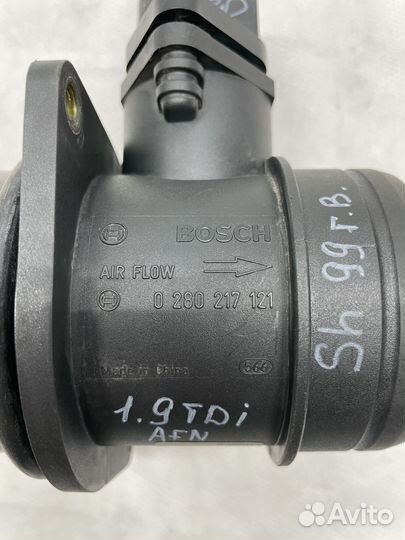 Дмрв/датчик расхода воздуха VW Sharan 1.9tdi AFN