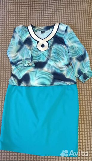 Одежда для женщины 54размера