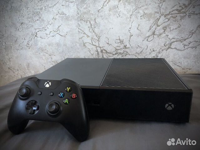 Xbox One + 400 игр