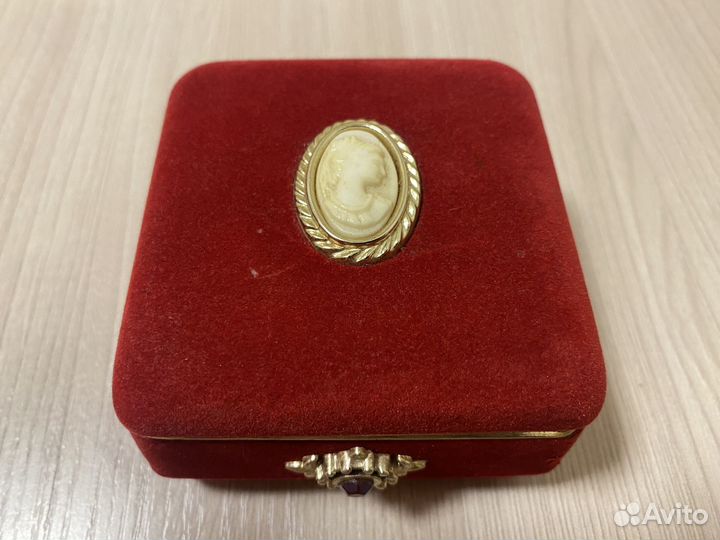 Музыкальная шкатулка балерина