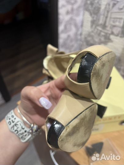 Босоножки женские натуральная кожа 36 р