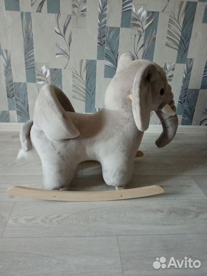 Детская качалка слон