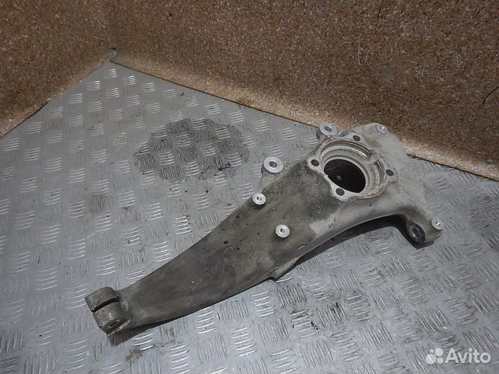 Цапфа/кулак поворотный передний левый BMW 5-Series