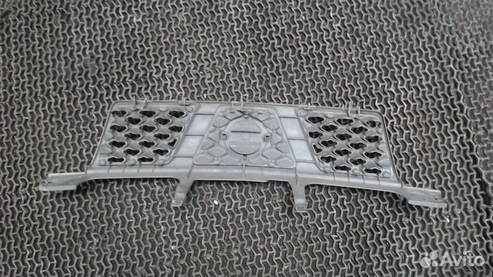 Решетка радиатора Nissan X-Trail (T30), 2004