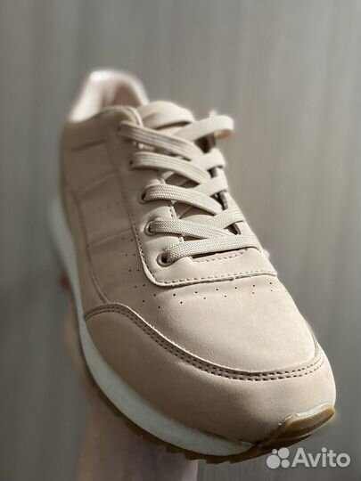 Кроссовки pull & bear 37р