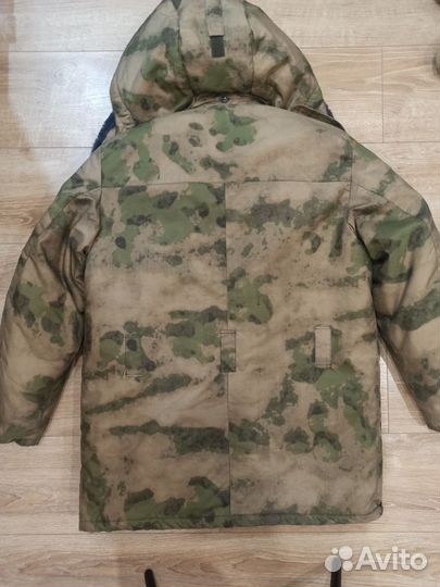 Костюм камуфлированный зимний