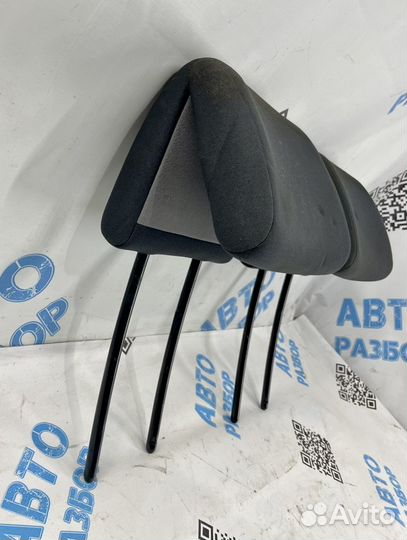 Подголовники Рено меган 2