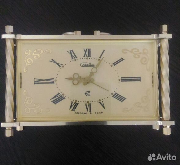 Часы настольные 