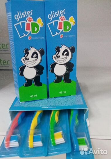 Зубная щетка детская амвэй