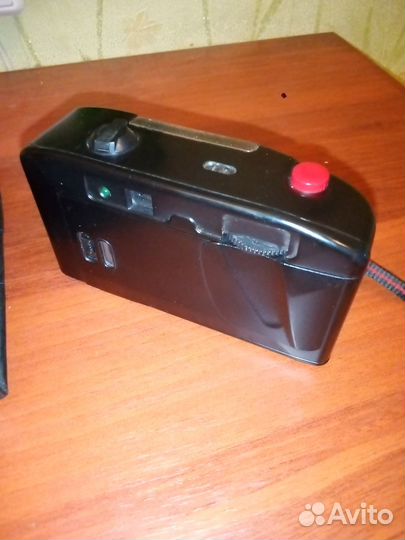 Пленочный фотоаппарат