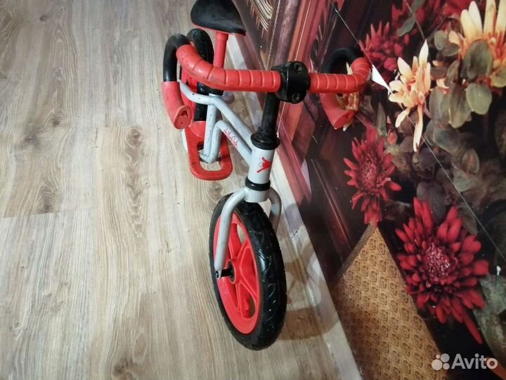 Беговел детский бу