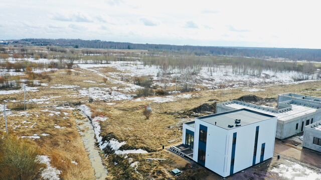 Дом 174,5 м² на участке 14,5 сот.