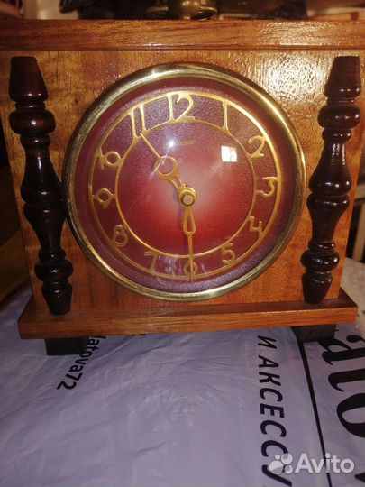 Часы настольные СССР